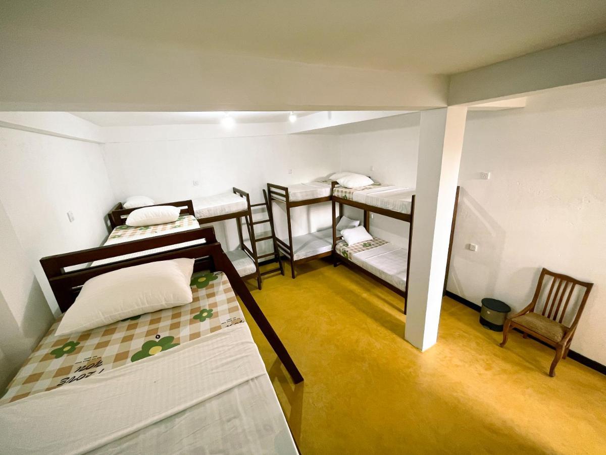 Memories Weligama Hostel Εξωτερικό φωτογραφία