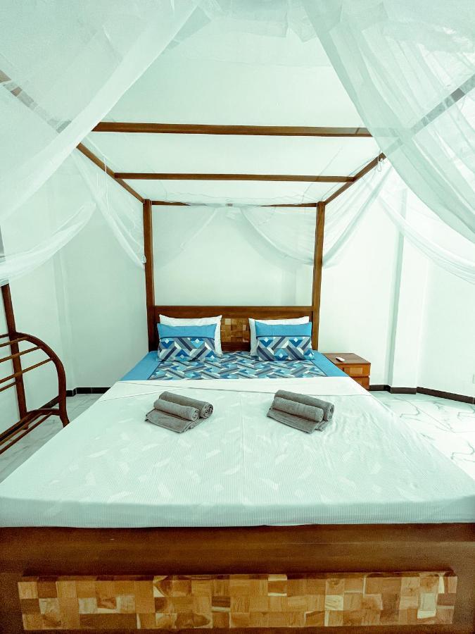 Memories Weligama Hostel Εξωτερικό φωτογραφία