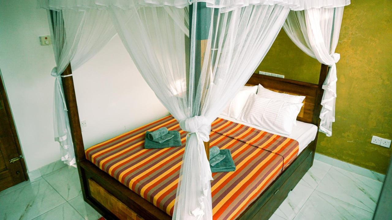 Memories Weligama Hostel Εξωτερικό φωτογραφία