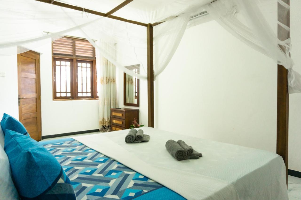 Memories Weligama Hostel Εξωτερικό φωτογραφία